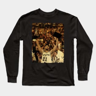 Tim Duncan - Vintage Design Of Basketball Long Sleeve T-Shirt